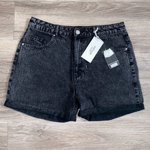 NWT Refuge Black Denim MomShorts 11 3/$30